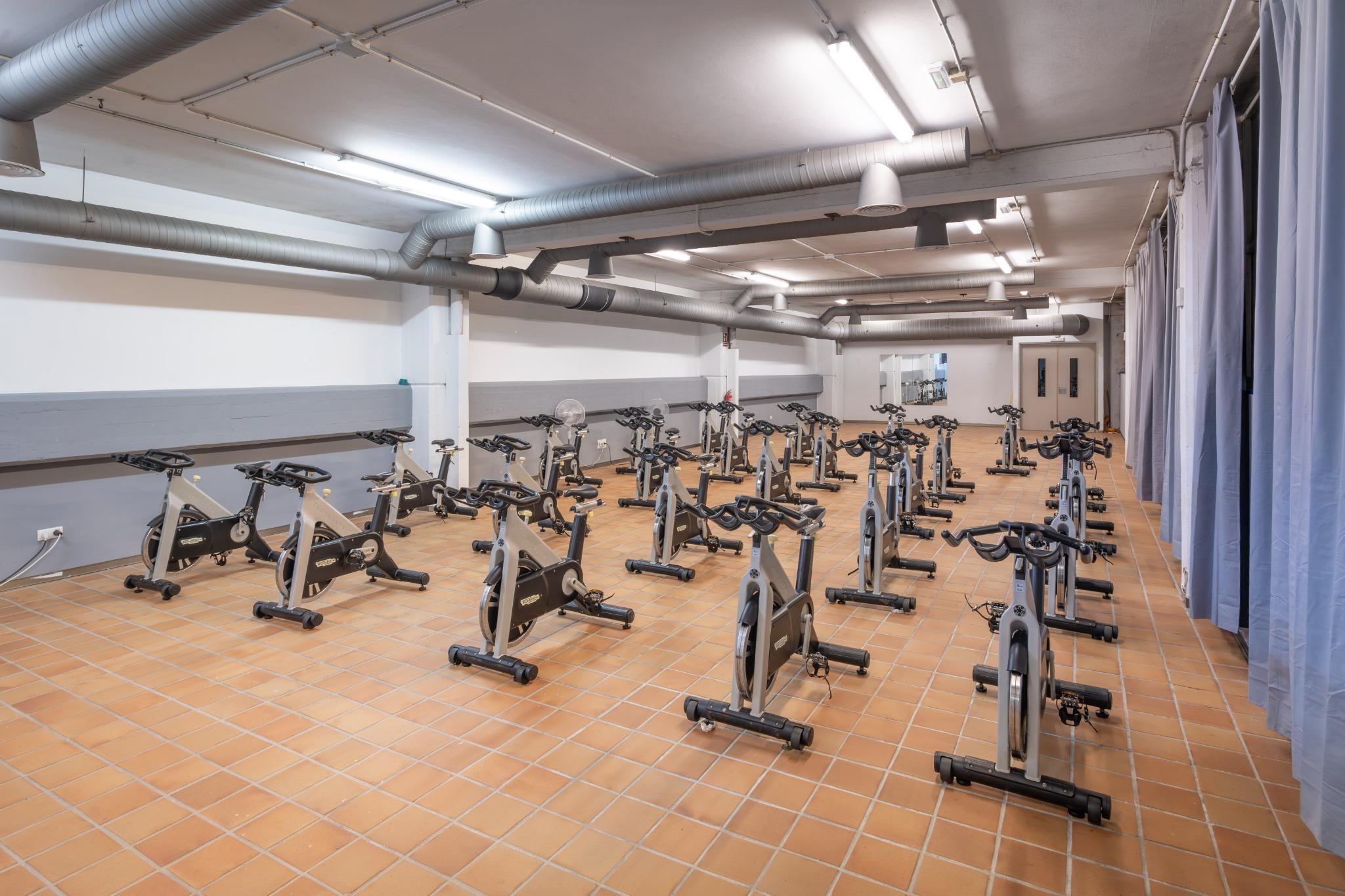 forus_sardineira_sala_bici_estatica1